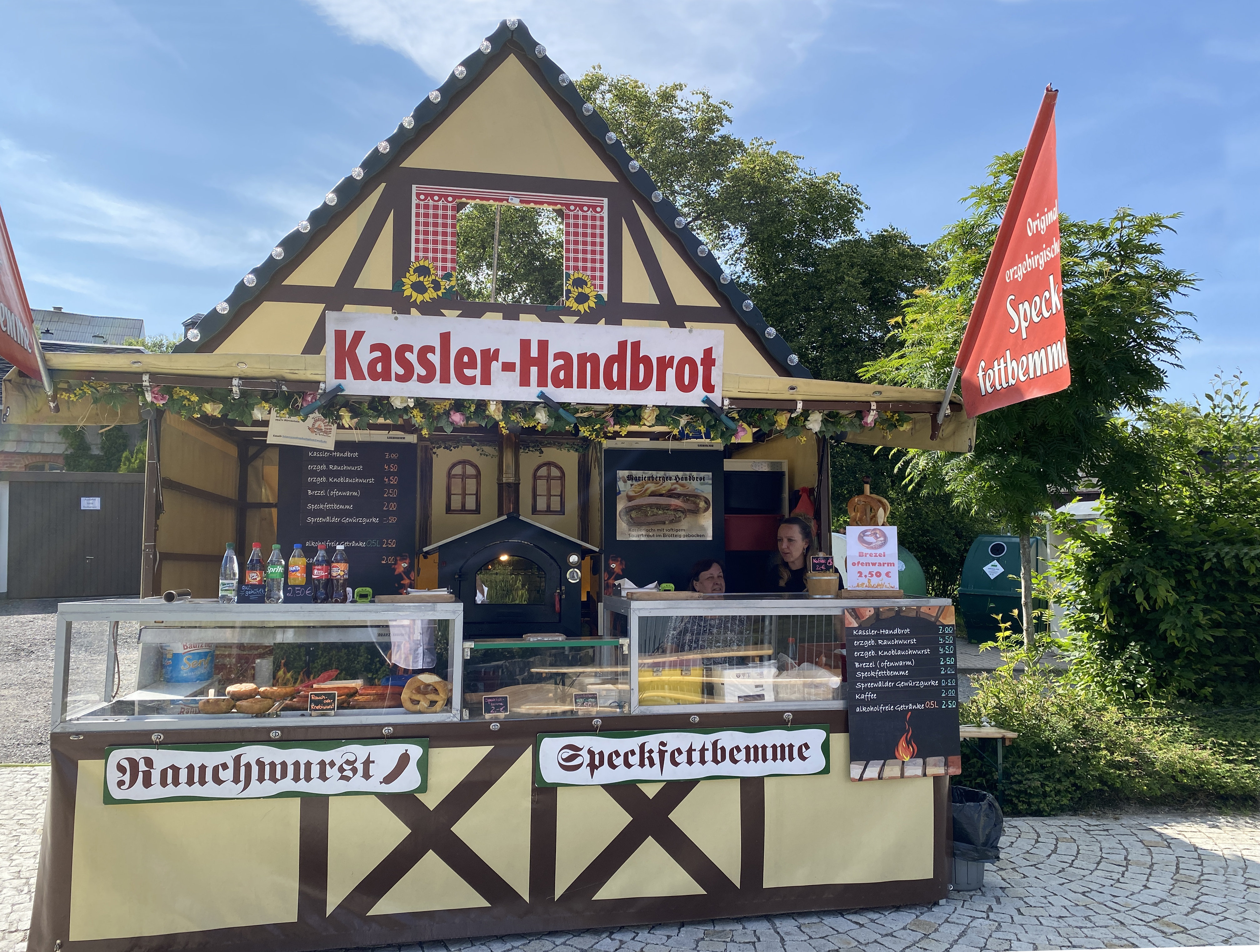 Versorgung mit deftigen Speisen